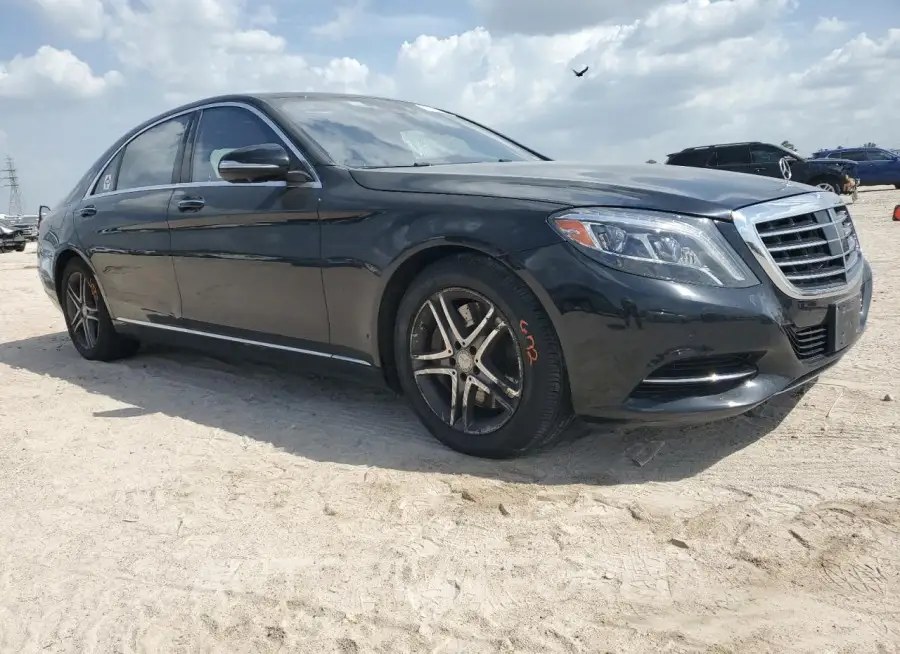 MERCEDES-BENZ S 550 4MAT 2016 vin WDDUG8FB3GA241940 from auto auction Copart