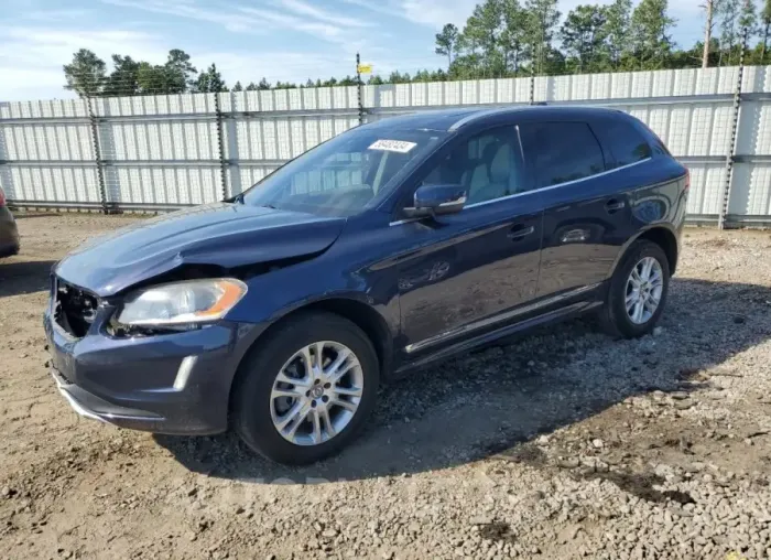 VOLVO XC60 T5 PR 2015 vin YV440MDK5F2722997 from auto auction Copart