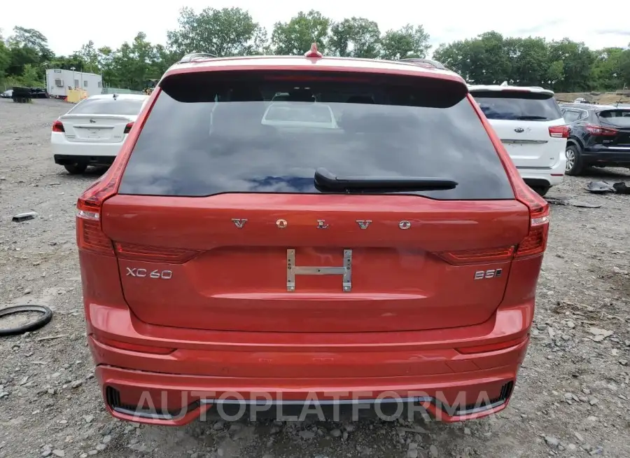 VOLVO XC60 PLUS 2024 vin YV4L12RL3R1805367 from auto auction Copart