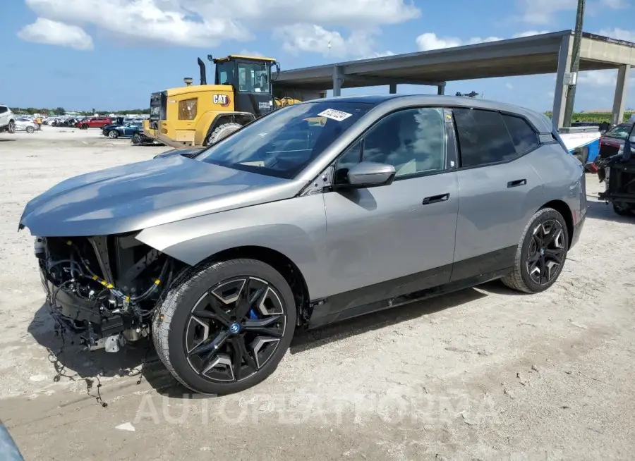 BMW IX XDRIVE5 2024 vin WB523CF09RCN76671 from auto auction Copart