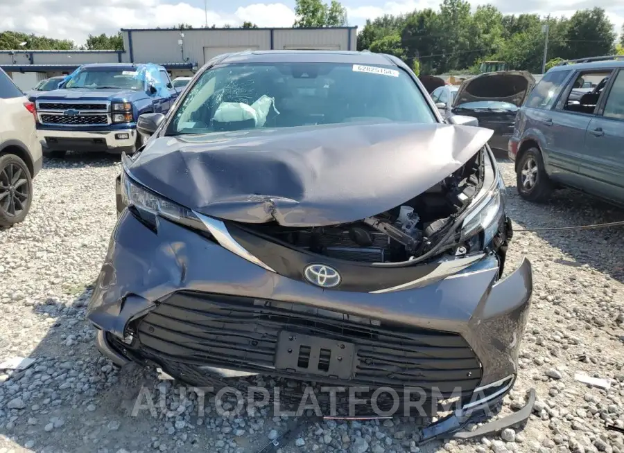 TOYOTA SIENNA XLE 2022 vin 5TDJRKEC1NS122217 from auto auction Copart