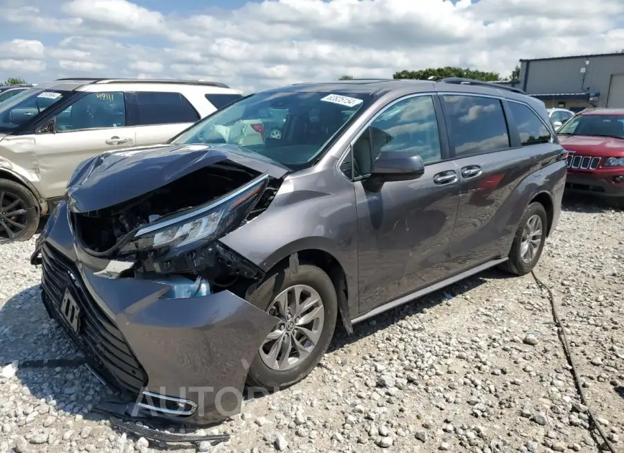 TOYOTA SIENNA XLE 2022 vin 5TDJRKEC1NS122217 from auto auction Copart