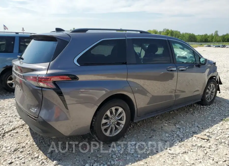 TOYOTA SIENNA XLE 2022 vin 5TDJRKEC1NS122217 from auto auction Copart