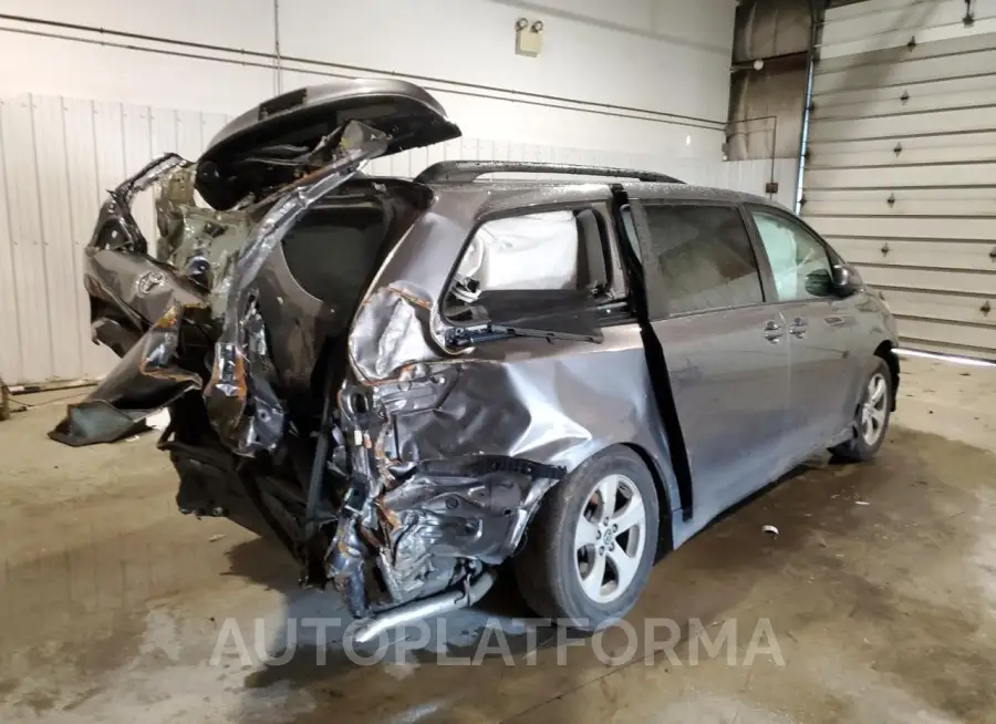 TOYOTA SIENNA LE 2020 vin 5TDKZ3DC0LS036616 from auto auction Copart