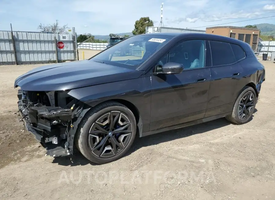 BMW IX XDRIVE5 2023 vin WB523CF05PCL64055 from auto auction Copart