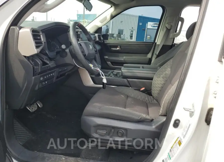 TOYOTA TUNDRA CRE 2022 vin 5TFLA5DB2NX004620 from auto auction Copart