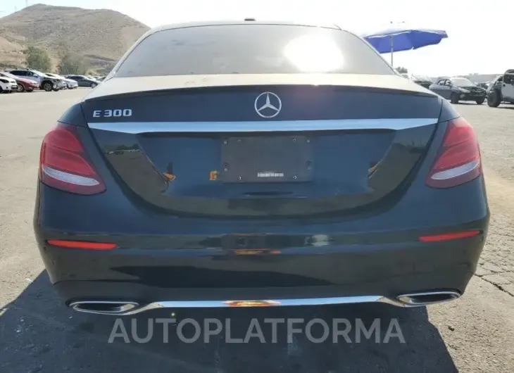 MERCEDES-BENZ E 300 2018 vin WDDZF4JB5JA368933 from auto auction Copart