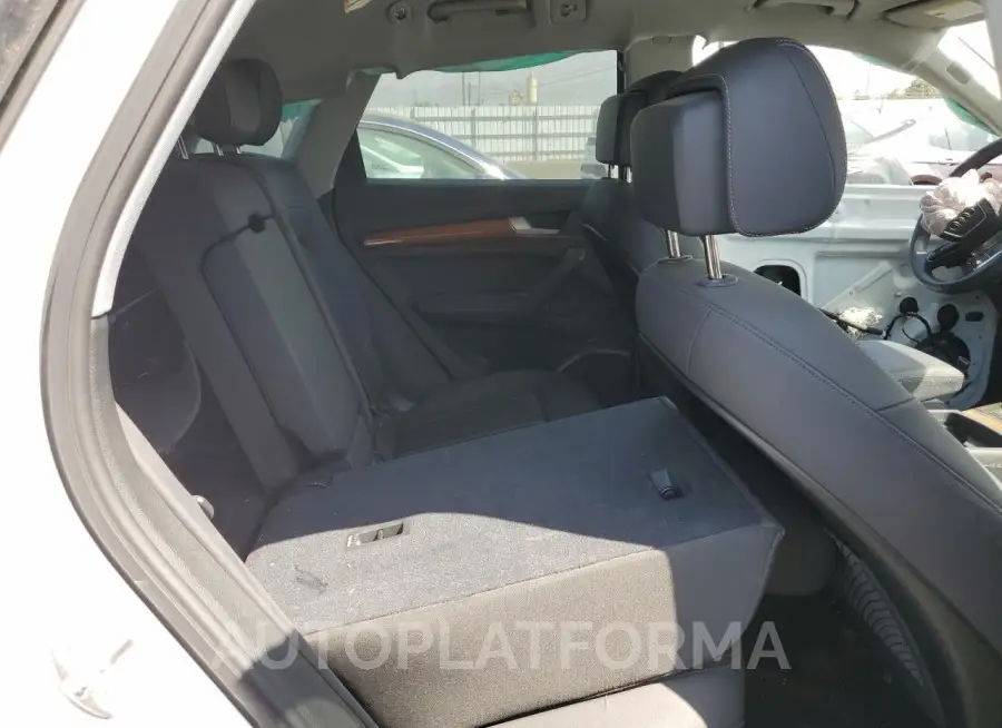 AUDI Q5 PREMIUM 2023 vin WA1EAAFY1P2032812 from auto auction Copart