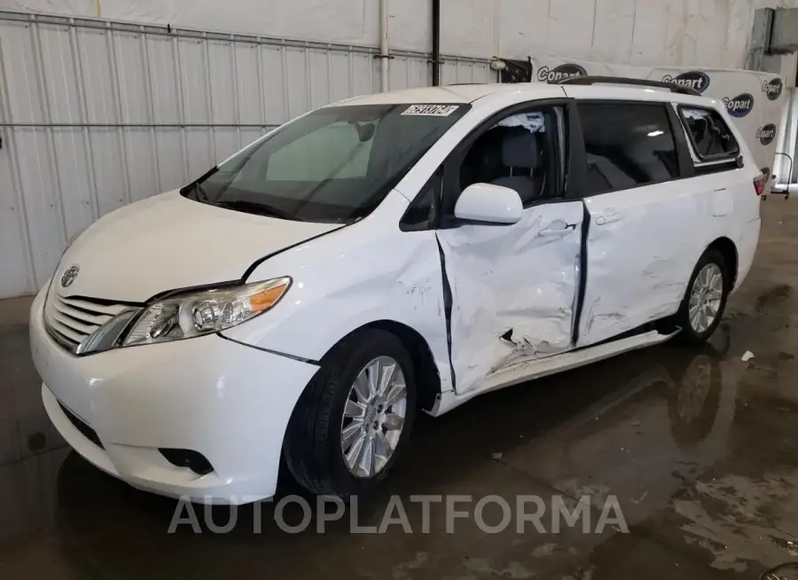 TOYOTA SIENNA LE 2015 vin 5TDJK3DC3FS116495 from auto auction Copart