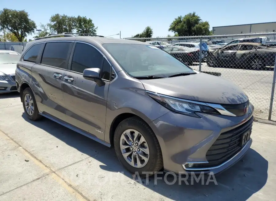 TOYOTA SIENNA XLE 2021 vin 5TDJSKFCXMS006161 from auto auction Copart