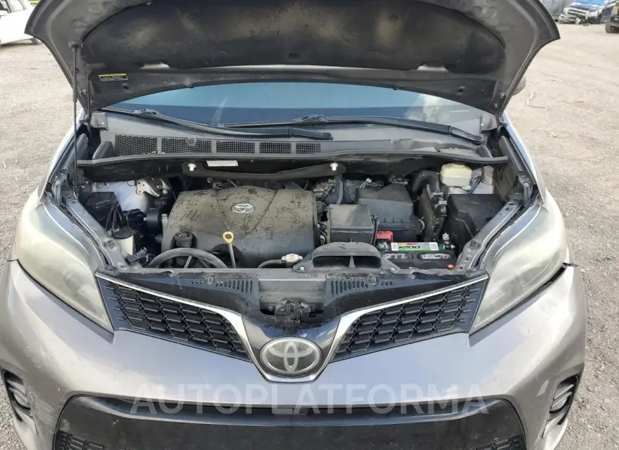 TOYOTA SIENNA SE 2018 vin 5TDXZ3DCXJS925197 from auto auction Copart