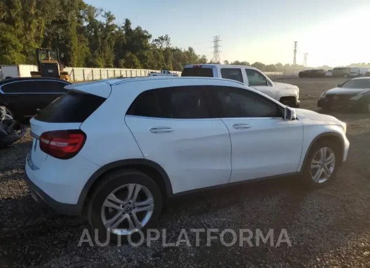 MERCEDES-BENZ GLA 250 2019 vin WDCTG4EB7KJ532556 from auto auction Copart