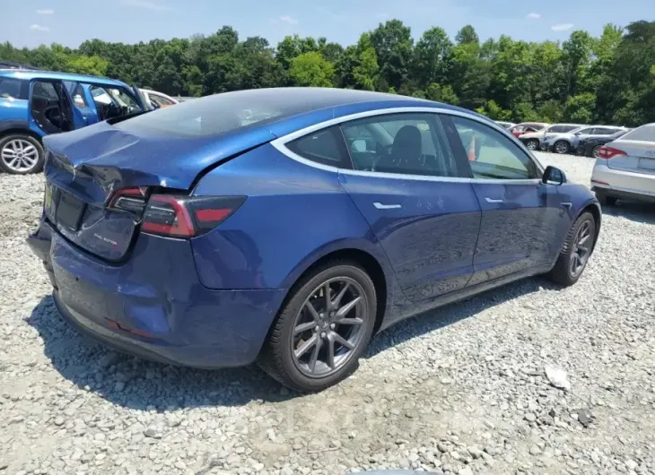 TESLA MODEL 3 2019 vin 5YJ3E1EB4KF199556 from auto auction Copart