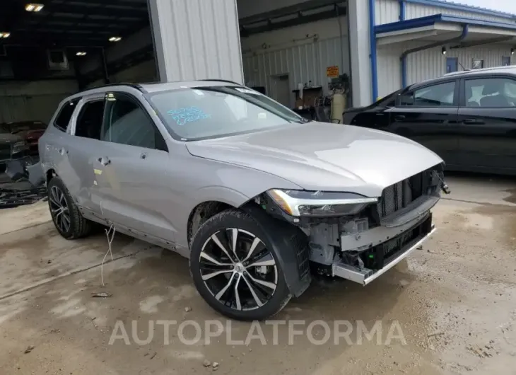 VOLVO XC60 PLUS 2024 vin YV4L12RL6R1889376 from auto auction Copart