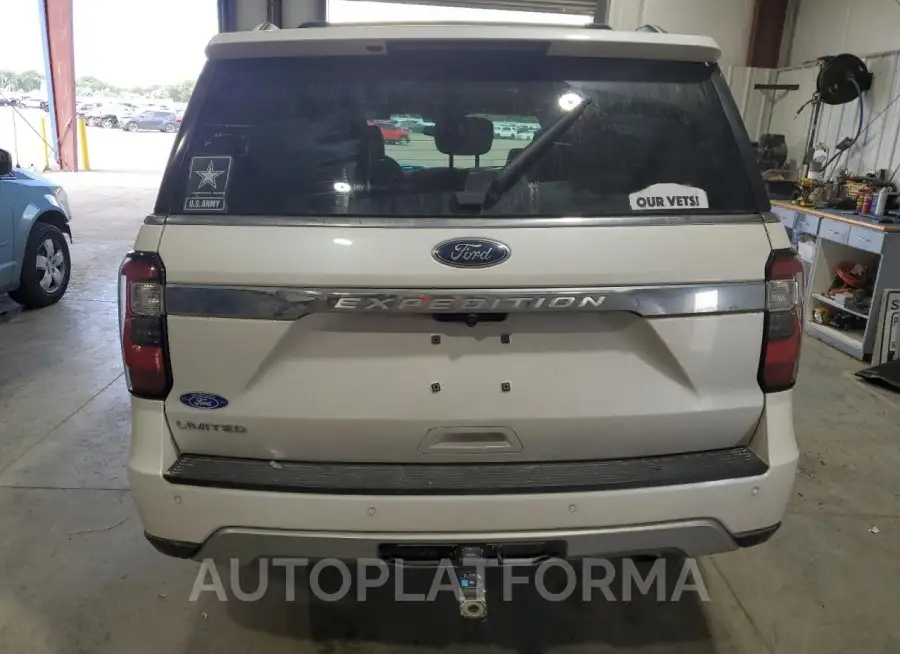 FORD EXPEDITION 2018 vin 1FMJU2AT5JEA34299 from auto auction Copart