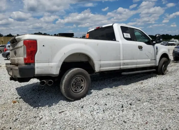 FORD F250 SUPER 2018 vin 1FT7X2BT4JEC81673 from auto auction Copart