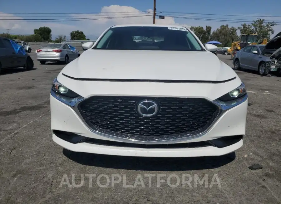 MAZDA 3 PREFERRE 2019 vin 3MZBPADL8KM105574 from auto auction Copart