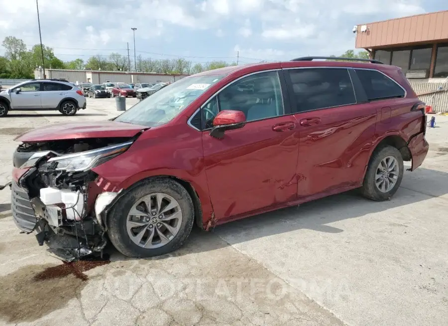 TOYOTA SIENNA LE 2022 vin 5TDKRKEC7NS075666 from auto auction Copart