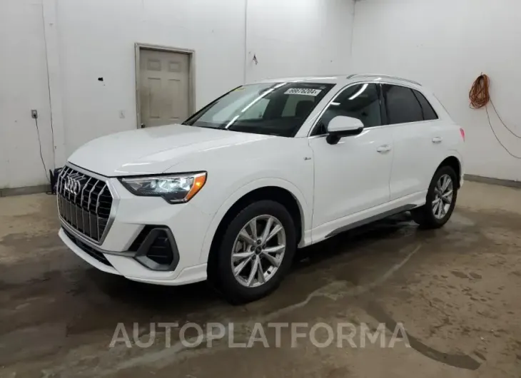 AUDI Q3 PREMIUM 2021 vin WA1DECF37M1142426 from auto auction Copart