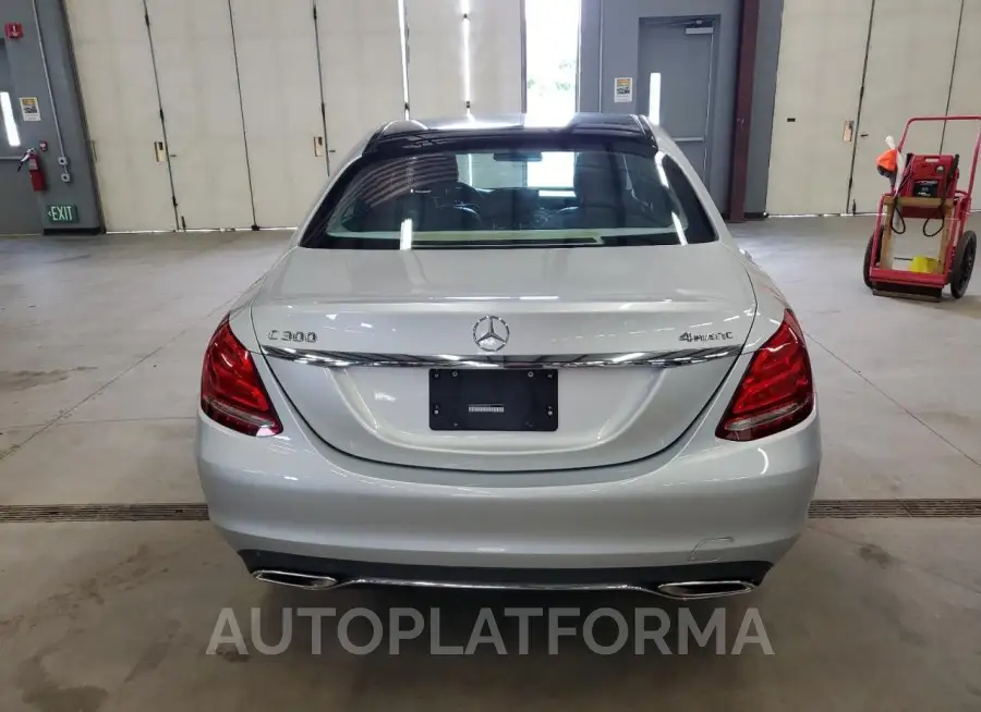 MERCEDES-BENZ C 300 4MAT 2015 vin 55SWF4KB8FU032301 from auto auction Copart