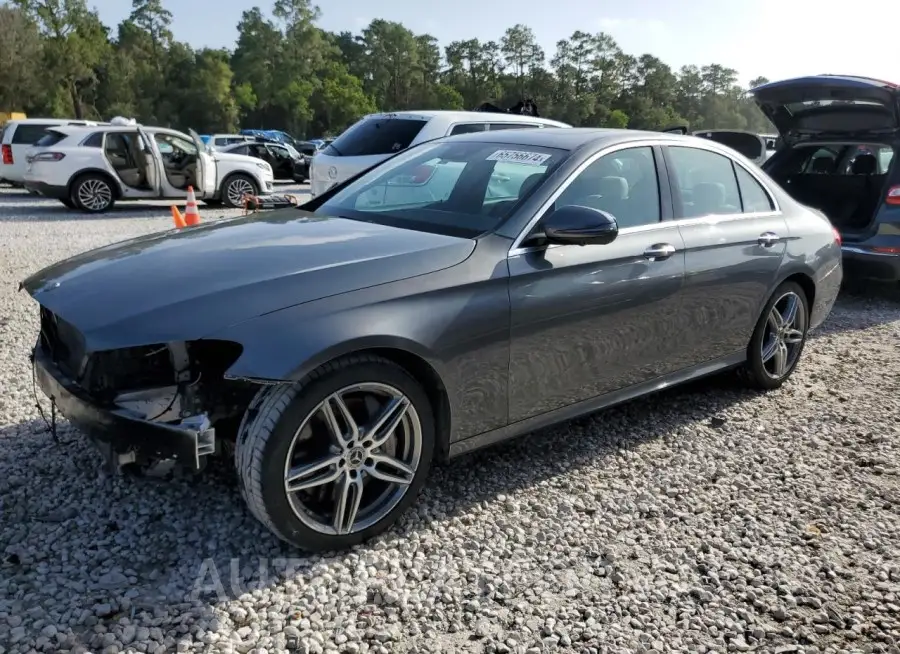 MERCEDES-BENZ E 300 2019 vin WDDZF4JB2KA545262 from auto auction Copart