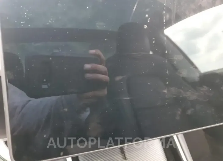 TESLA MODEL 3 2018 vin 5YJ3E1EA0JF041818 from auto auction Copart