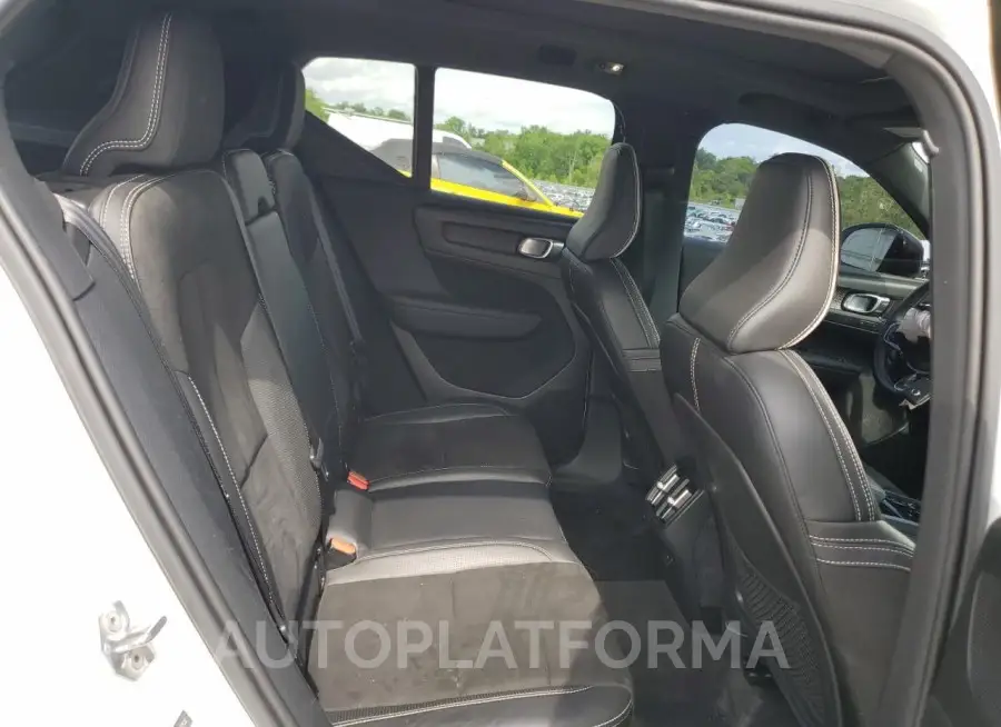 VOLVO XC40 T5 R- 2019 vin YV4162UM1K2071532 from auto auction Copart