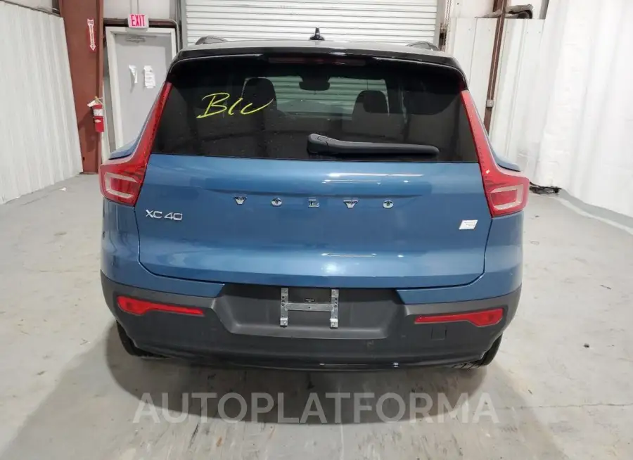 VOLVO XC40 RECHA 2023 vin YV4ED3UM2P2112691 from auto auction Copart