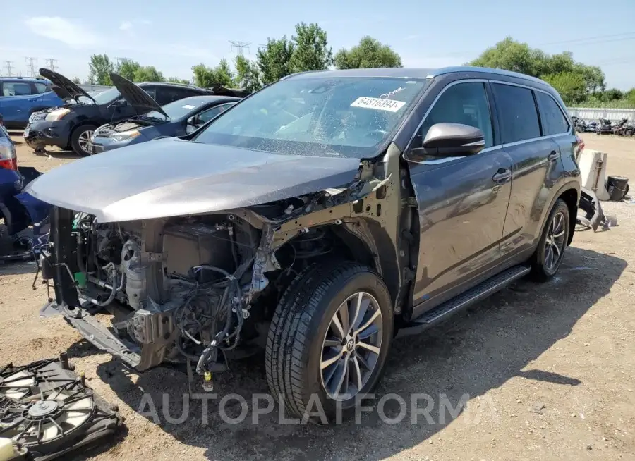 TOYOTA HIGHLANDER 2017 vin 5TDJZRFH0HS364553 from auto auction Copart