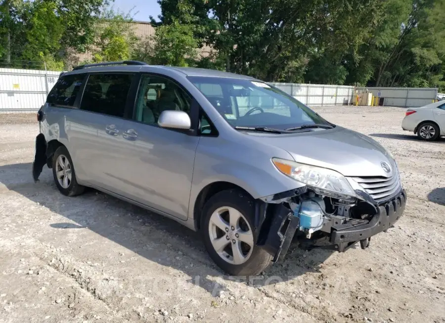 TOYOTA SIENNA LE 2015 vin 5TDKK3DCXFS608476 from auto auction Copart