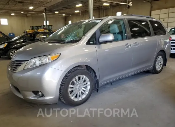 TOYOTA SIENNA XLE 2017 vin 5TDYZ3DC9HS817622 from auto auction Copart