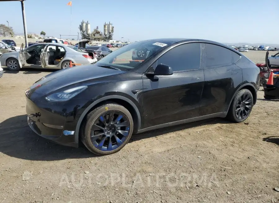 TESLA MODEL Y 2021 vin 5YJYGAEE4MF159149 from auto auction Copart