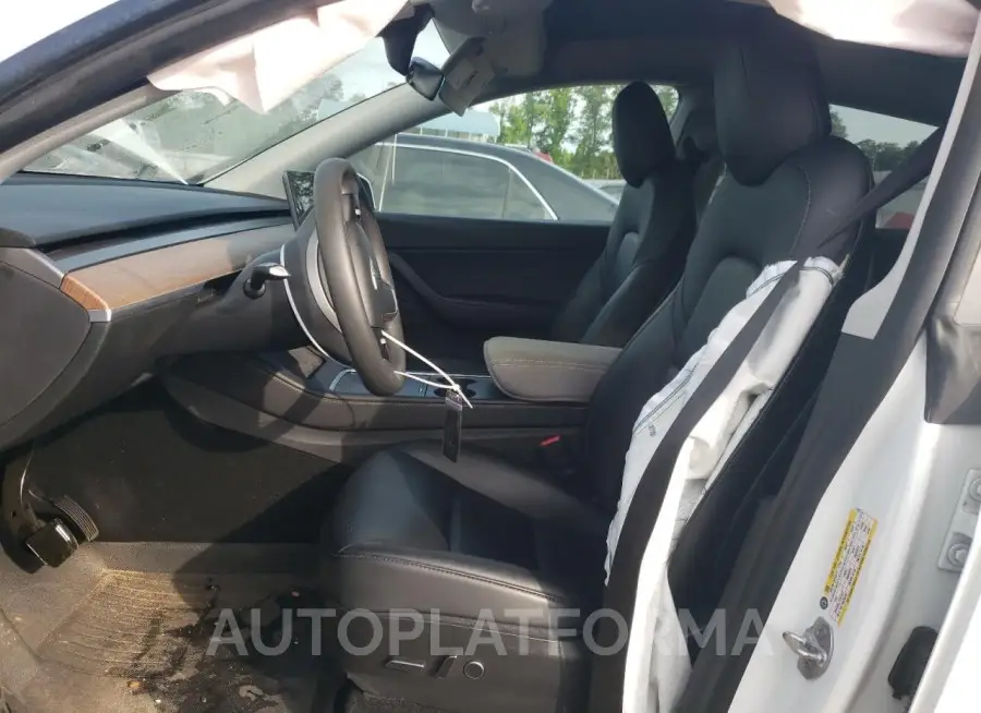 TESLA MODEL Y 2021 vin 5YJYGDEDXMF111020 from auto auction Copart