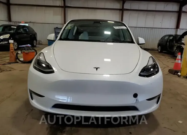 TESLA MODEL Y 2023 vin 7SAYGDEE8PF783223 from auto auction Copart