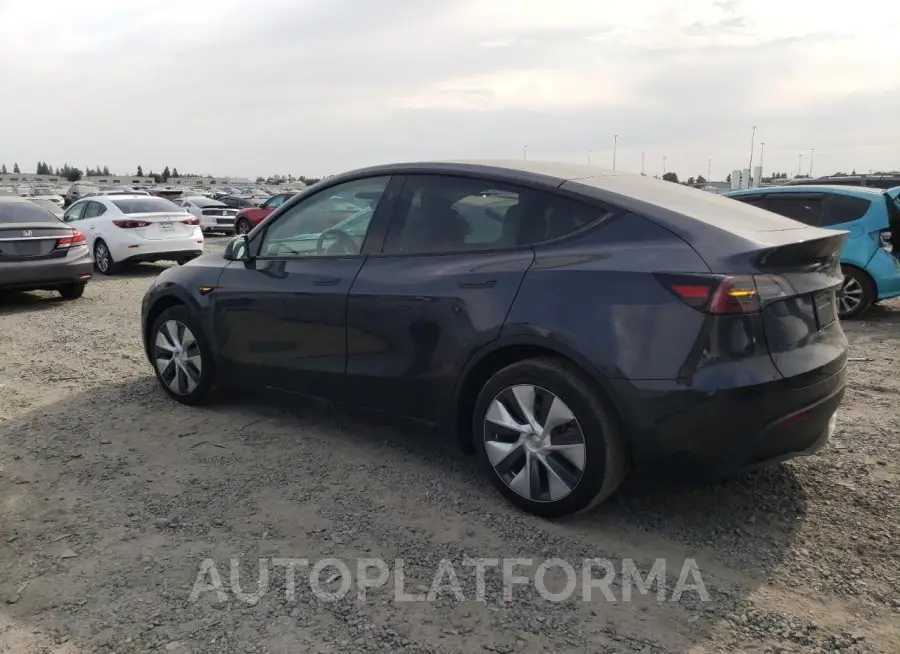 TESLA MODEL Y 2024 vin 7SAYGDEE8RF080062 from auto auction Copart