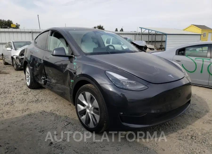 TESLA MODEL Y 2024 vin 7SAYGDEE8RF080062 from auto auction Copart