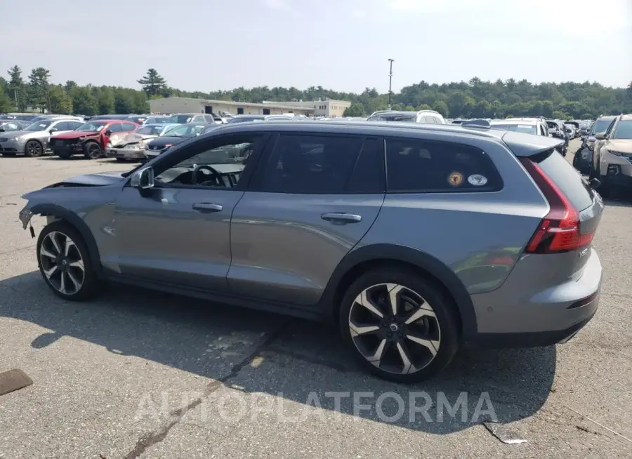 VOLVO V60 CROSS 2019 vin YV4102WK3K1000142 from auto auction Copart