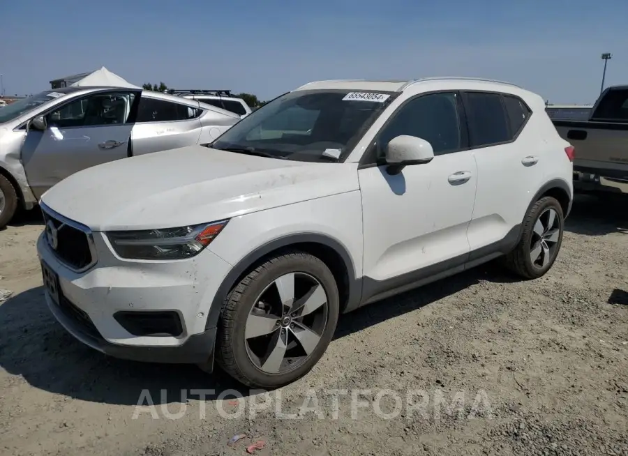 VOLVO XC40 T5 MO 2019 vin YV4162UK6K2077647 from auto auction Copart