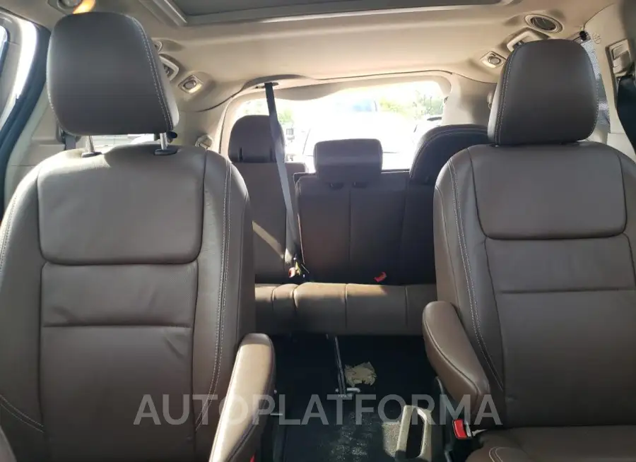 TOYOTA SIENNA XLE 2019 vin 5TDDZ3DC9KS209931 from auto auction Copart