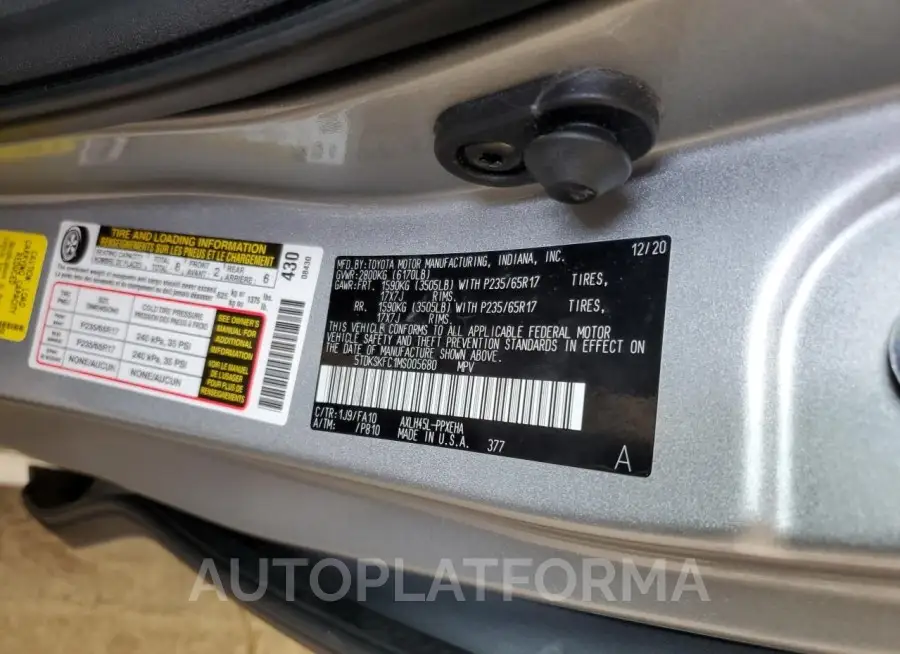 TOYOTA SIENNA LE 2021 vin 5TDKSKFC1MS005680 from auto auction Copart