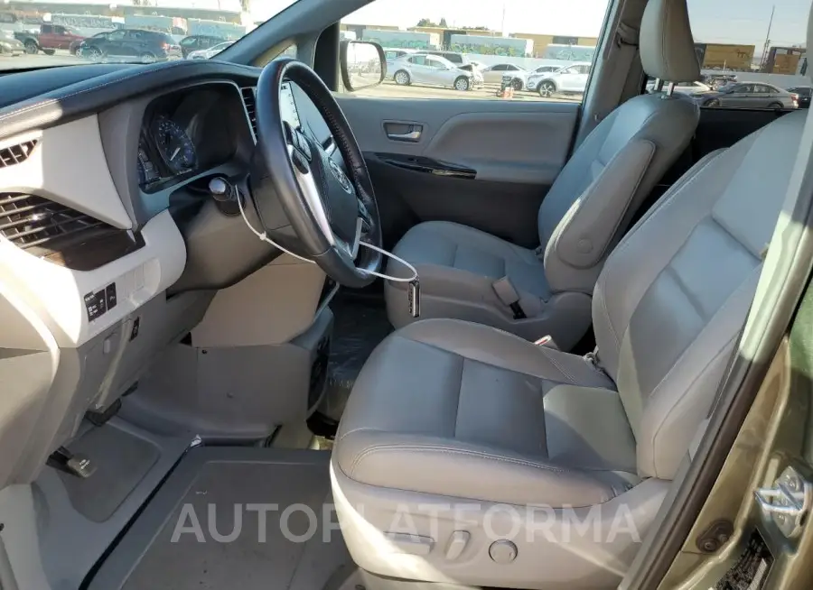 TOYOTA SIENNA XLE 2019 vin 5TDYZ3DC5KS996488 from auto auction Copart