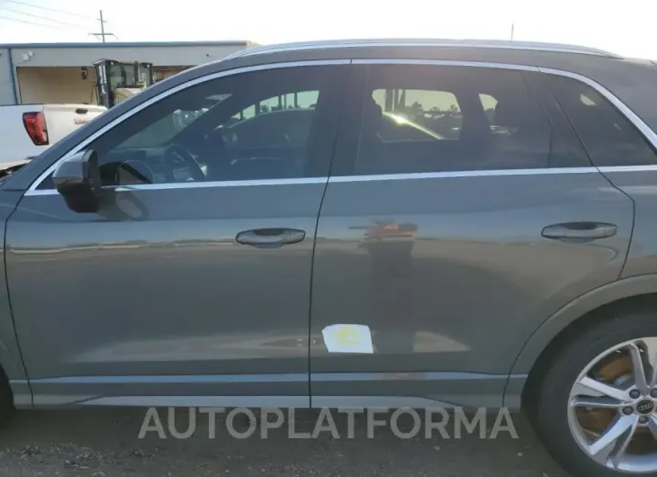 AUDI Q3 PREMIUM 2022 vin WA1EECF38N1066799 from auto auction Copart