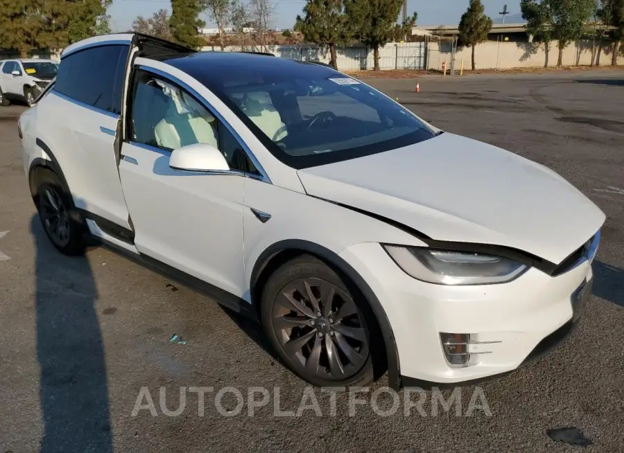 TESLA MODEL X 2018 vin 5YJXCAE28JF090605 from auto auction Copart