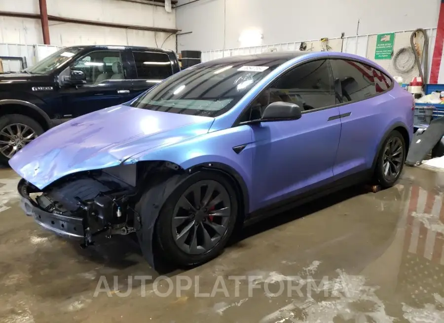 TESLA MODEL X 2017 vin 5YJXCDE27HF079462 from auto auction Copart