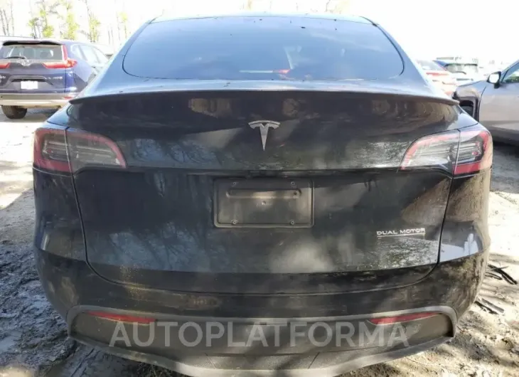 TESLA MODEL Y 2021 vin 5YJYGDEFXMF245687 from auto auction Copart