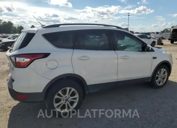 FORD ESCAPE SE 2017 vin 1FMCU0GD3HUC72990 from auto auction Copart