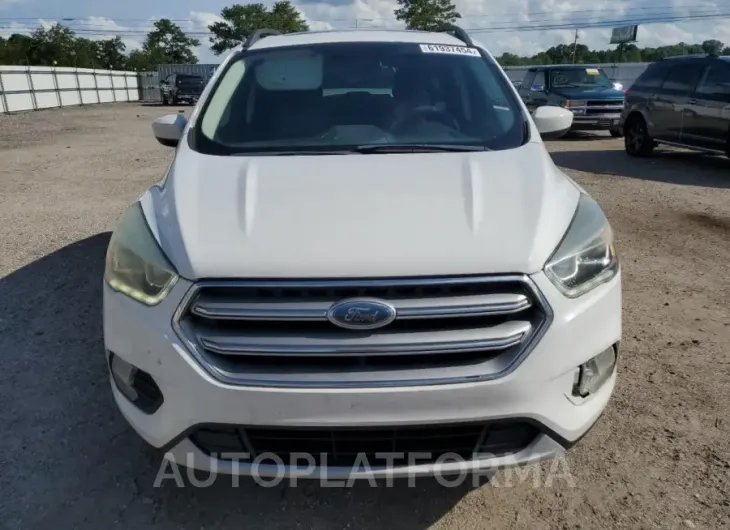 FORD ESCAPE SE 2017 vin 1FMCU0GD3HUC72990 from auto auction Copart