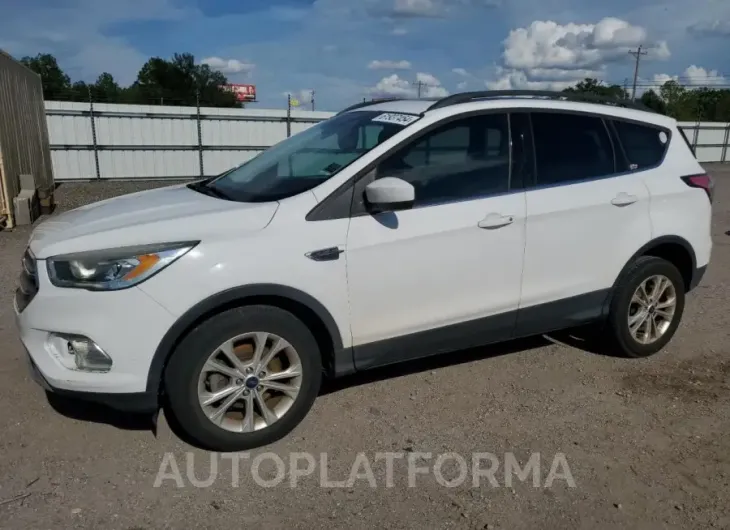 FORD ESCAPE SE 2017 vin 1FMCU0GD3HUC72990 from auto auction Copart