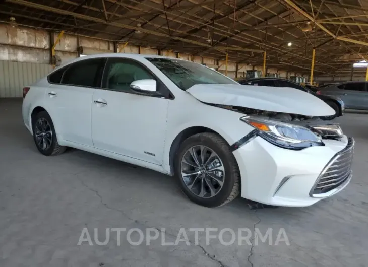 TOYOTA AVALON HYB 2018 vin 4T1BD1EB6JU062893 from auto auction Copart