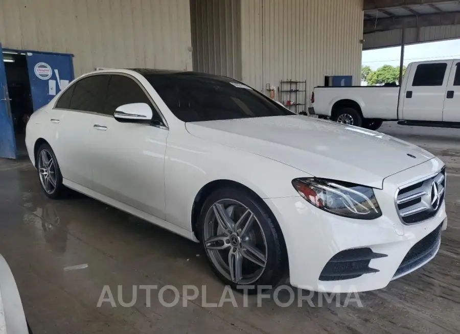 MERCEDES-BENZ E 300 2019 vin WDDZF4JB5KA604949 from auto auction Copart